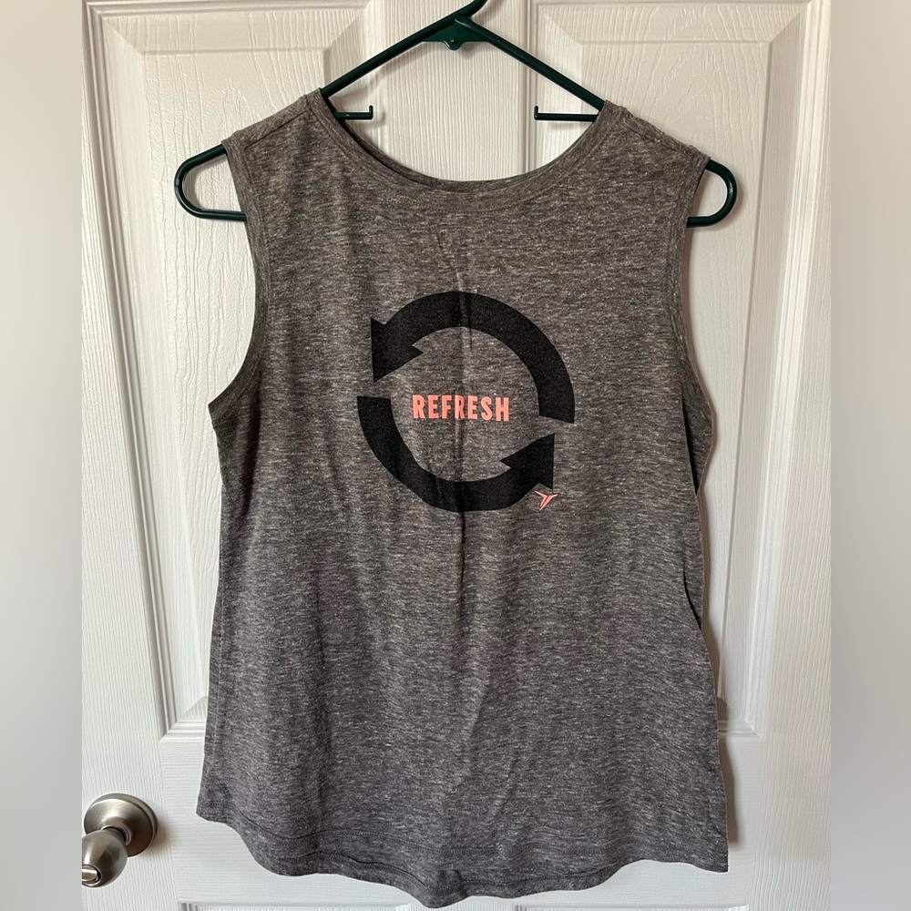 Old Navy Active Top Size Small